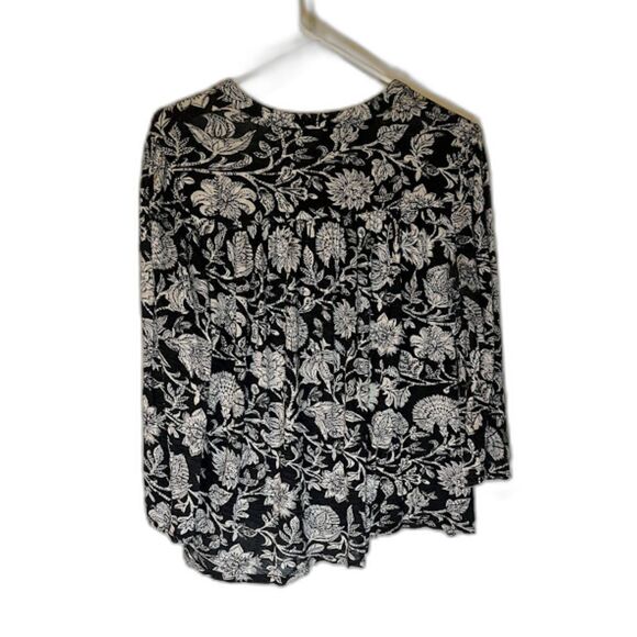 Lucky Brand Blouse S Black White Floral 3/4 Sleeve Tassel Tie Bohochic Casaul - Picture 2 of 4